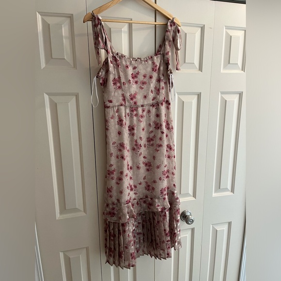 Lulus Midi Dress - Picture 5 of 8